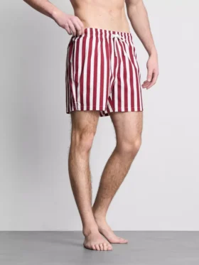 Stripete shorts i dekksstol-stil