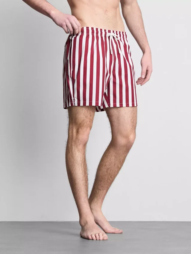 Stripete shorts i dekksstol-stil