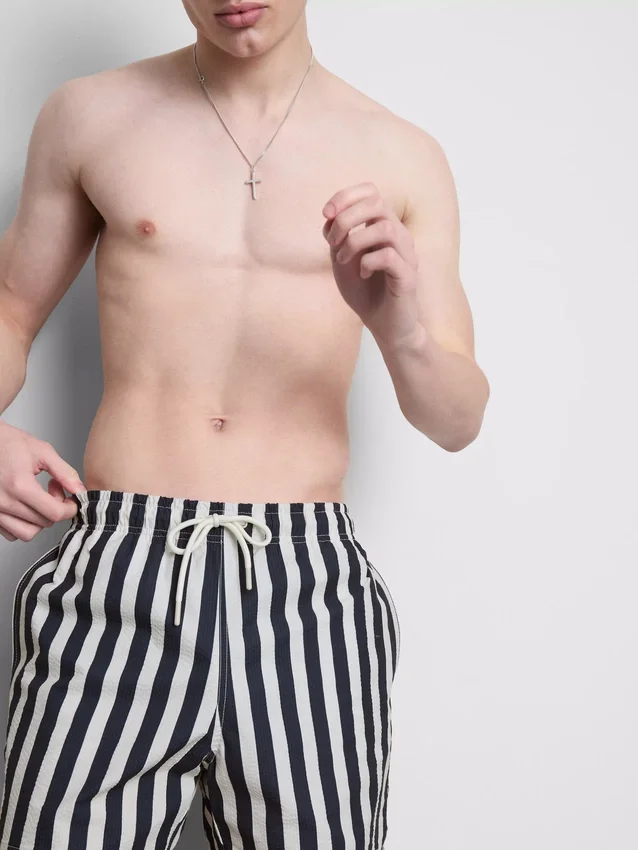 Stripete shorts i dekksstol-stil