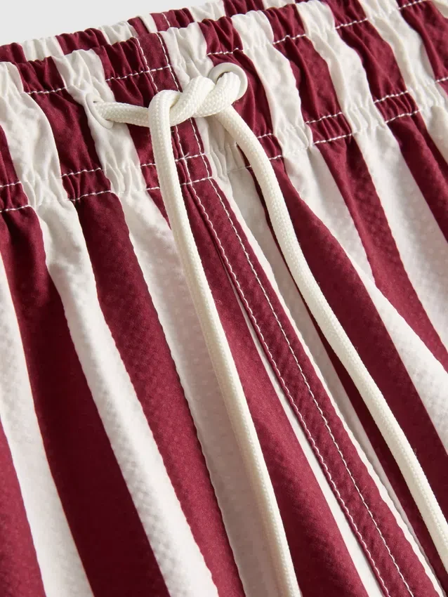 Stripete shorts i dekksstol-stil
