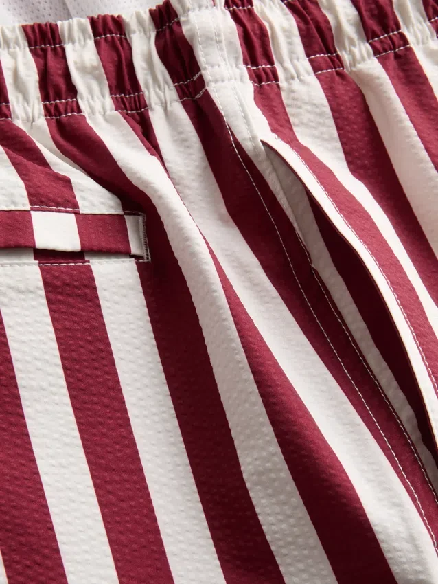 Stripete shorts i dekksstol-stil