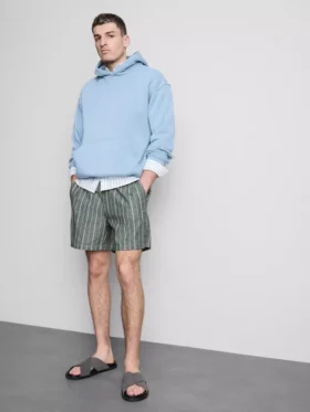 Stripete shorts i linblanding