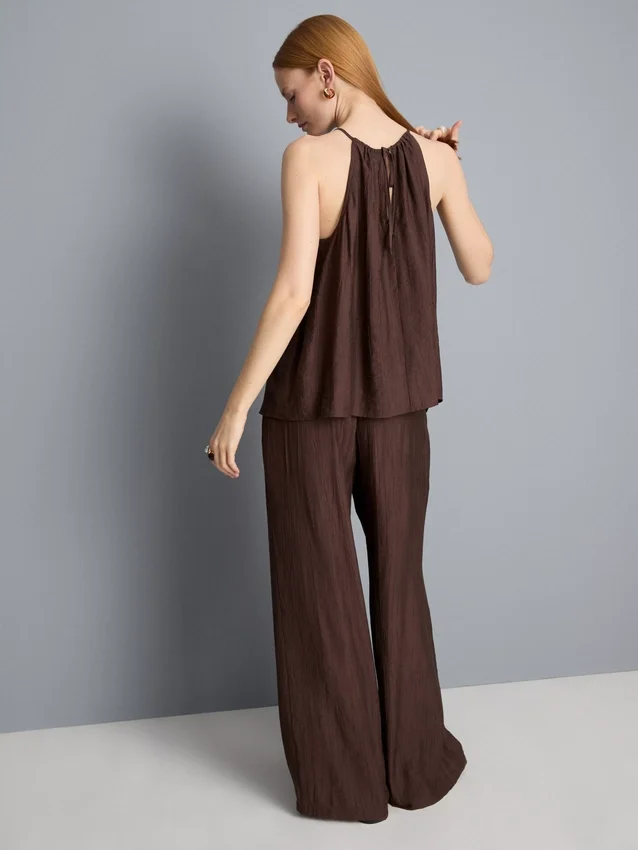 Strukturert halterneck-trapes-top