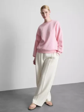 Sweatshirt med slagord for brudeparet