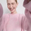 Sweatshirt med slagord for brudeparet