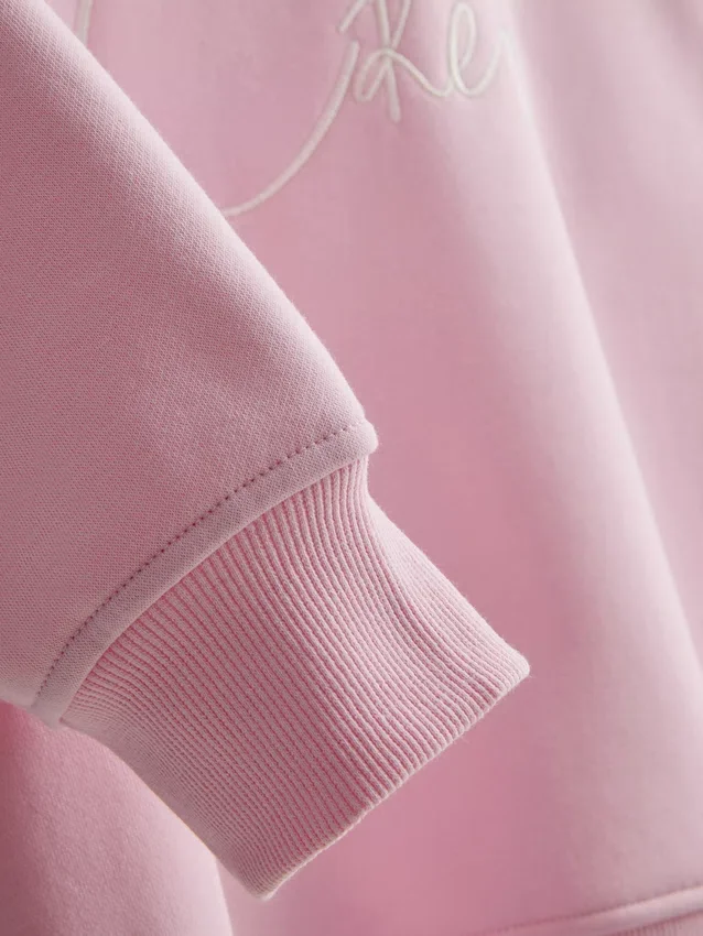 Sweatshirt med slagord for brudeparet