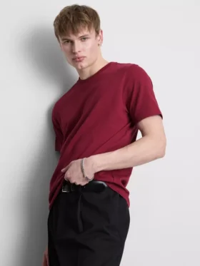 T-skjorte med smal passform og stretch