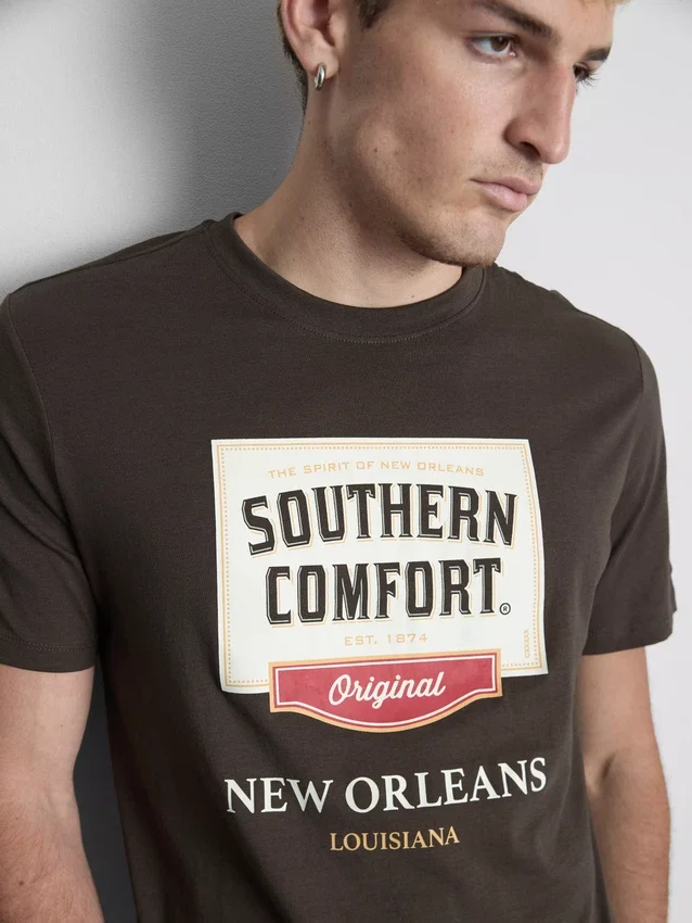 T-skjorte med «Southern Comfort»-motiv