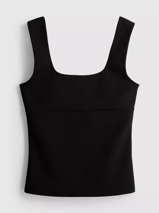 Tanktop i krepp med brede stropper