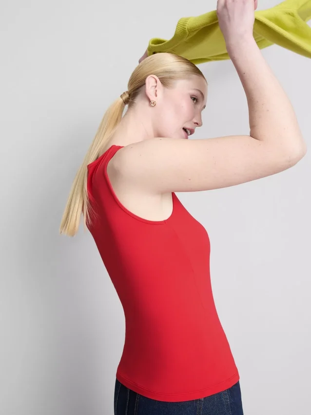 Tanktop med firkantet hals