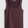 Tanktop med firkantet hals