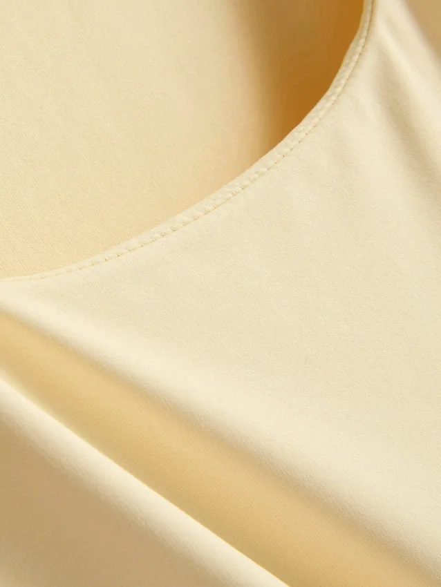 Tanktop med firkantet hals