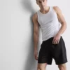 Tanktop med ribbestrikk og smal passform