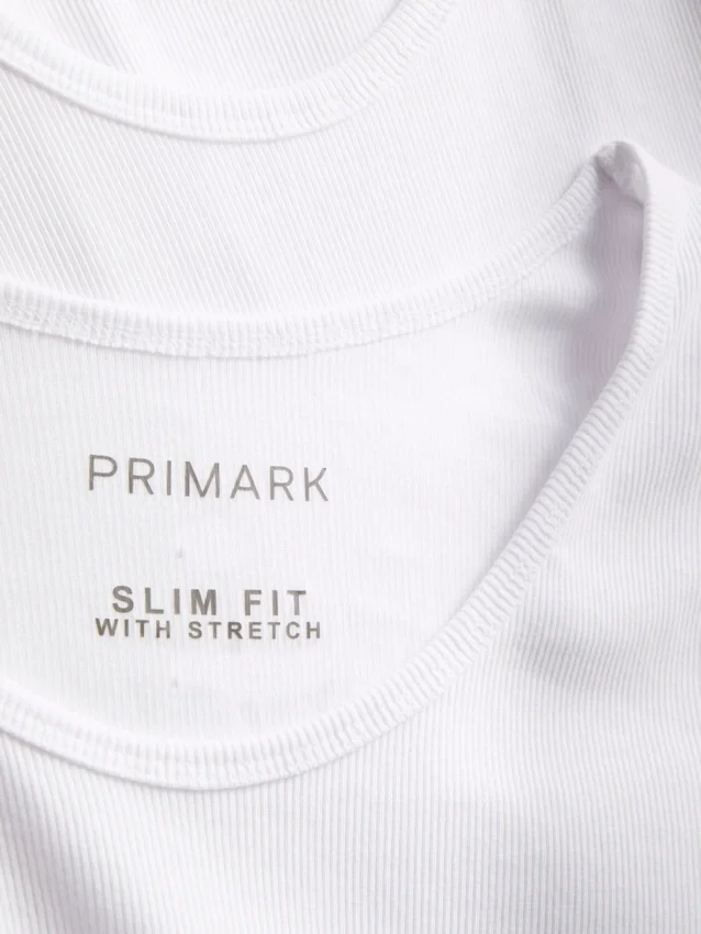 Tanktop med ribbestrikk og smal passform
