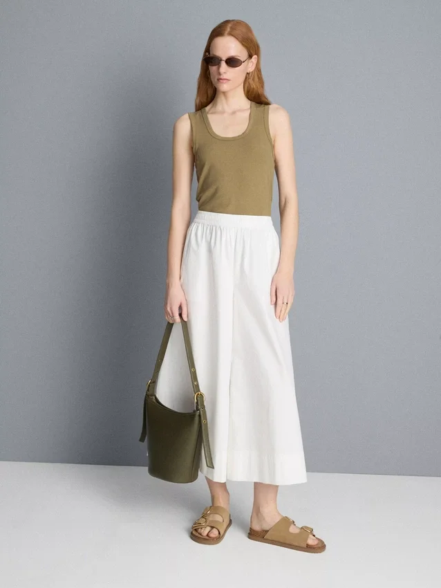Tanktop med rund hals og racerrygg