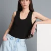 Tanktop med rund hals og racerrygg