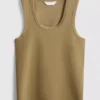 Tanktop med rund hals og racerrygg