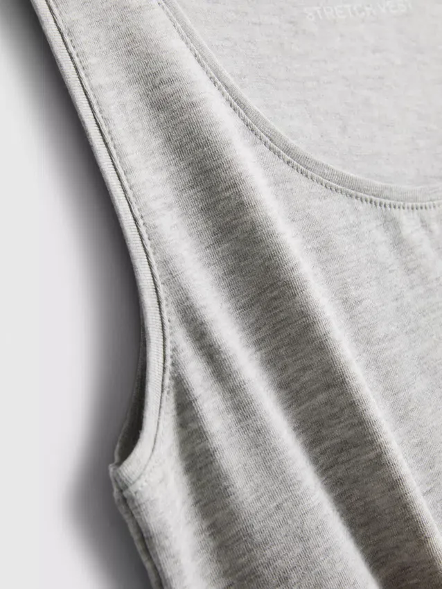 Tanktop med rund hals og stretch