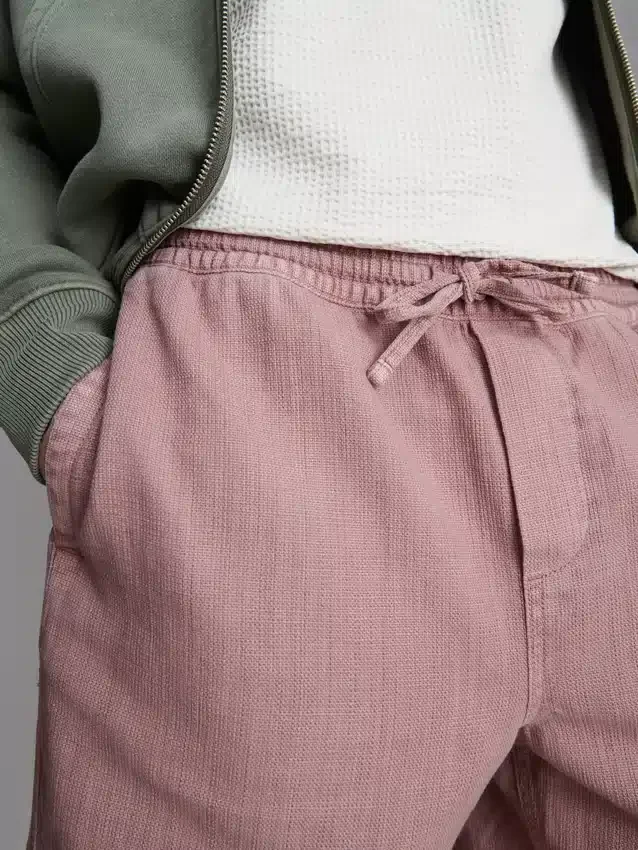 Teksturerte shorts med snøring