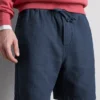 Teksturerte shorts med snøring