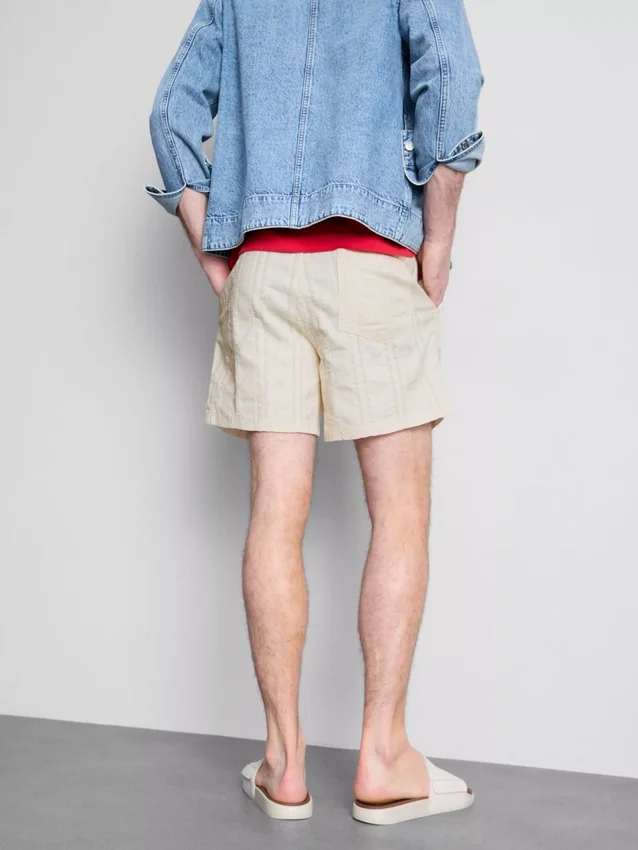 Teksturerte shorts med snøring