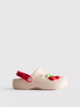 Tøfler med fruktmerke