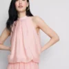 The Edit drapert halterneck-bluse med luftig snitt