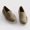 The Edit-kolleksjonen av loafers uten snøring