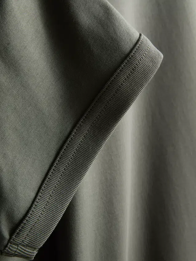 The Edit mercerisert slim-fit T-skjorte