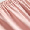 The Edit pyjamas-shorts i sateng og blonder