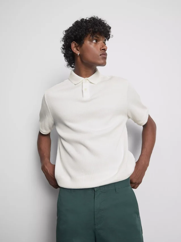 The Edit ribbet poloskjorte
