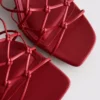 The Edit-sandaler med flettet stilettohæl