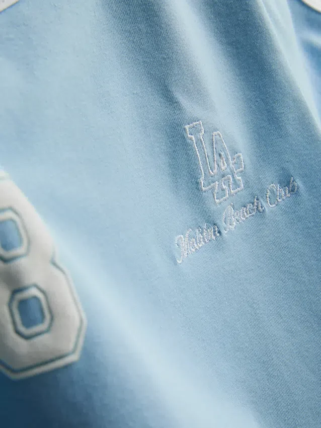 The Primark Scene | Bomulls-T-skjorte med grafisk trykk
