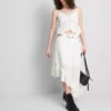The Primark Scene | Bomullstopp med broderi, V-hals og spaghettistropper
