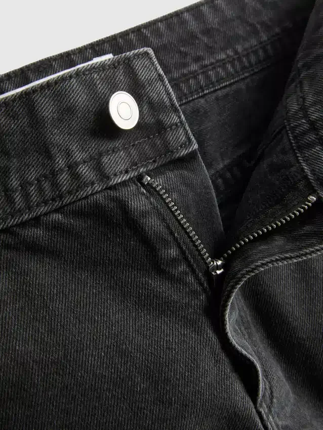 The Primark Scene | Mikroshorts i bomullsdenim med nitter