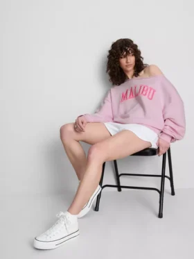 The Primark Scene | Sweatshirt med slagord og bare skuldre