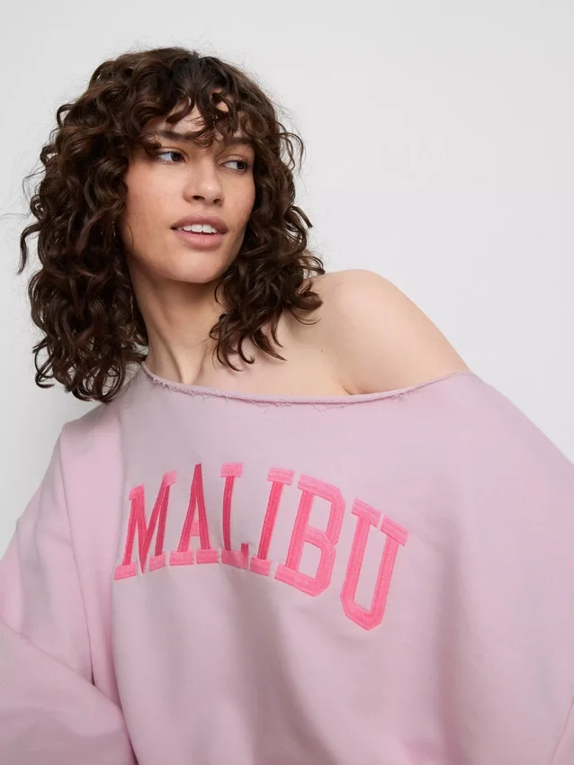 The Primark Scene | Sweatshirt med slagord og bare skuldre
