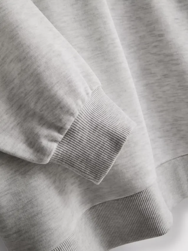The Primark Scene | Sweatshirt med slagord og bare skuldre