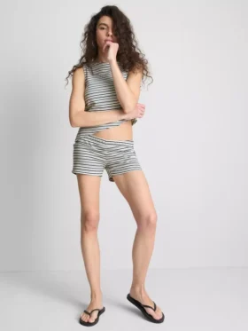 The Primark Scene | Tettsittende stripete shorts med høyt bomullsinnhold