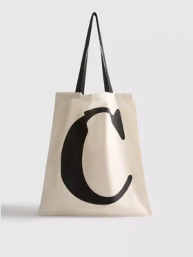 Tote-veske med initialer
