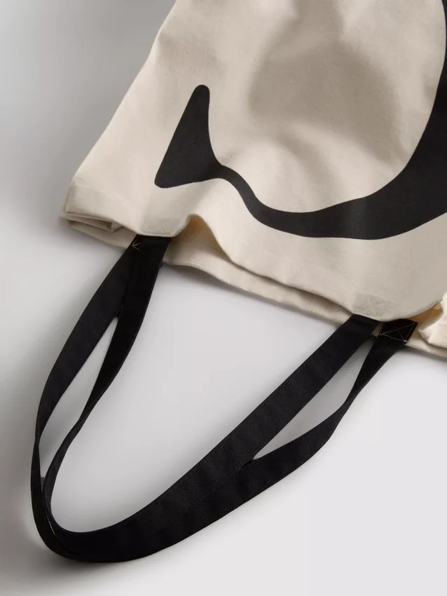 Tote-veske med initialer