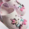Træsko med Minnie Mouse-motiv fra Disney