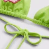 Triangel-bikinitopp med perleblomst