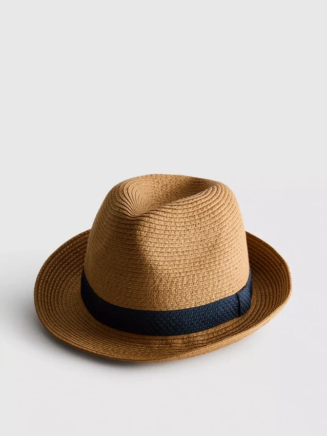 Trilby av strå