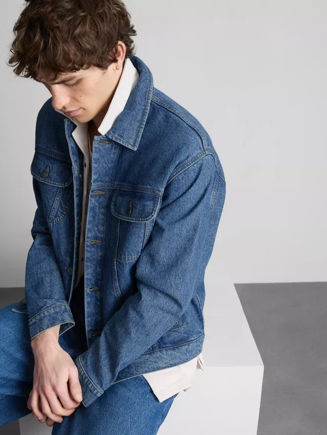 Truckerjakke i denim