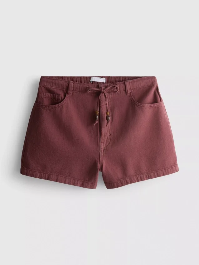Uformelle shorts i bomull med snøring og perler