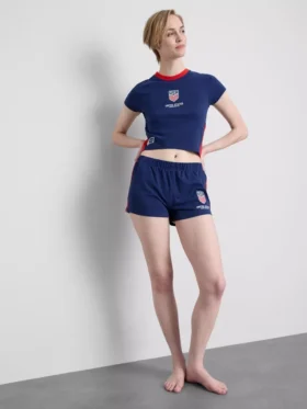 USA fotball-pysjamaser med korte shorts