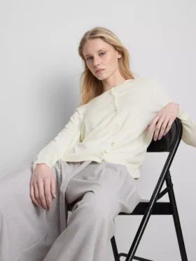 Uunnværlig cardigan med rund hals