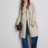 Uunnværlig trenchcoat med belte