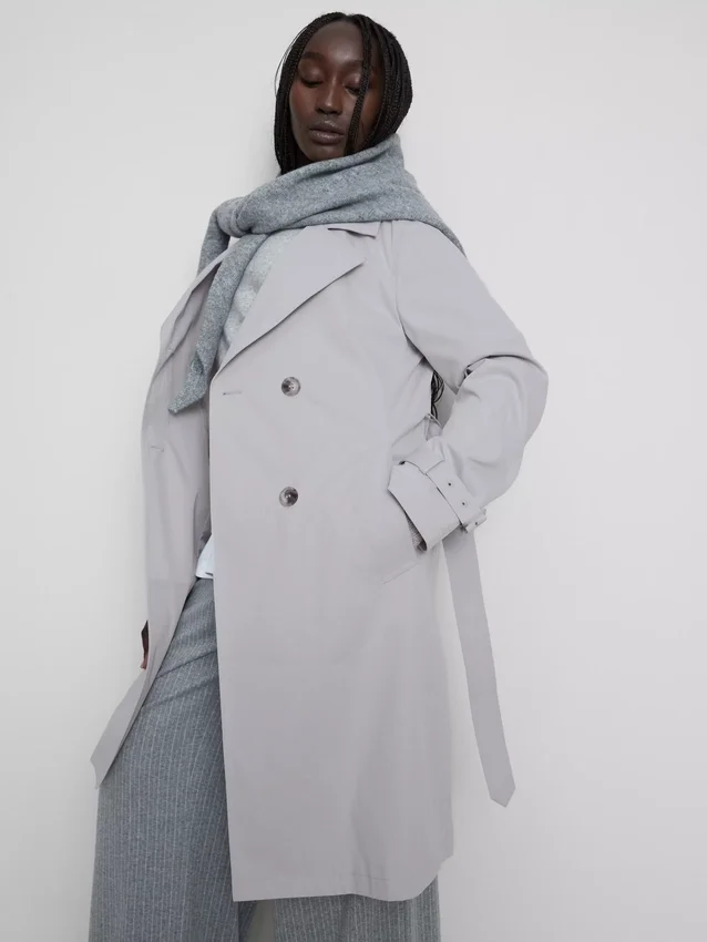Uunnværlig trenchcoat med belte